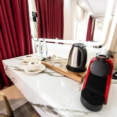 Hidden Pearls Boutique Stambuł