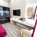 Hidden Pearls Boutique Hotel